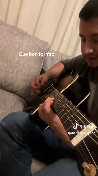 Que Bonito Es Querer - Ulises Chaidez