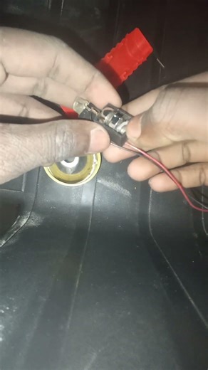 what inside the mini torch 🔦