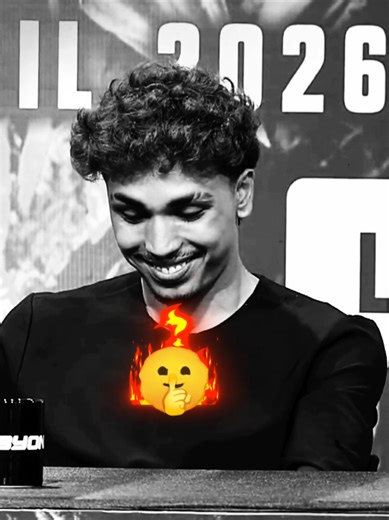 Fighter Malaysia Tersenyum di Byon Combat