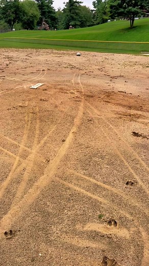 The 360s just hit different #sendit #rctrucks #traxxas #trophytruck #kyosho #drifting #smooth #GenshinImpact33 #fullsends