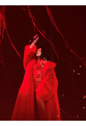 Dua Lipa Live Acoustic Performance in Melbourne