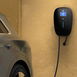 [Hot Item] Evse 32A 7kw EV Charger with Dynamic Load Balance for Electric Vehicle
