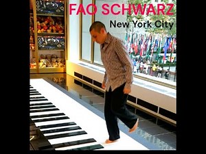 FAO Schwarz BIG PIANO - July 14, 2019 #toys #nyc #manhattan #christmas #amazing #interesting #cool