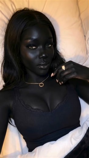 Elvis Salabarria on Instagram: "Que juguetona #humor #elplacetenno #westpalmbeach #viral #comedy #reels #fpy"