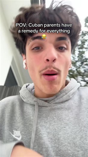 Kay (@kayelloko)’s video of parents of tiktok