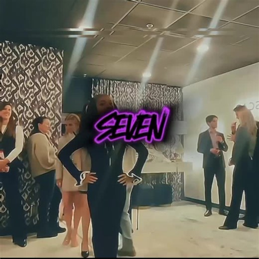 @amanda🖤 #fypシ゚viral New edits soon | amanda dancing