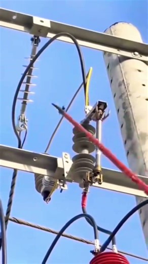 How to Install a live fuse? #short #fuse