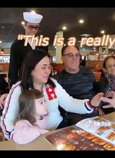 Heartwarming Soldier Homecoming Surprise Moments