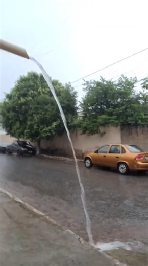 Rain in Lagoa Real-BA 23/03