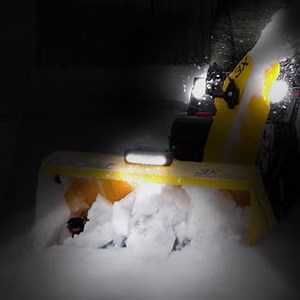 Get an LED light bar so your Cub Cadet snow blower can shine in the spotlight. (And so you can clear your driveway in the dark.) | Cub Cadet Canada