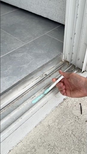 No More Bugs With This Easy Home Trick!