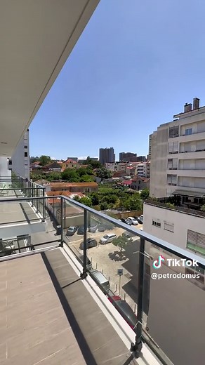 Luxurious 5 Bedroom Apartment with Multiple Balconies in Lisbon, Portugal