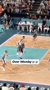 Curry shoot 3 over Wemby 😱 #nbahighlights #NBA #fblifestyle #curry #wembanyama #threepointer #highlight | Jhon Albert Salarda