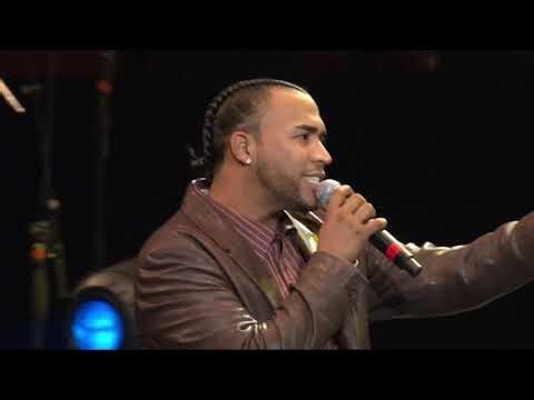 Aventura - Ella Y Yo (Sold Out at Madison Square Garden)