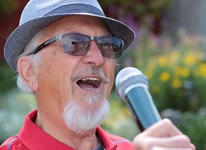 Pensioner's first gig... at age of 80