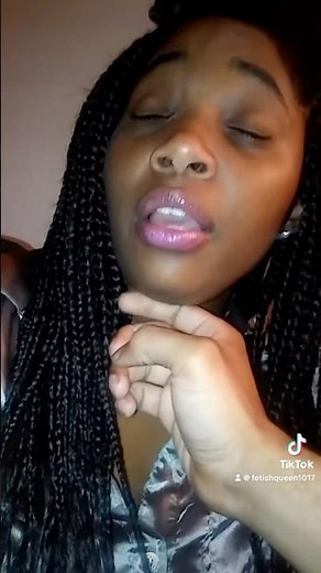 Ebony Buttons Pajama Sneezes Link 🔗 In Descript