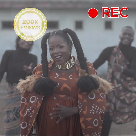 Chants Chrétiens de Rosny Kayiba - Vidéo Musicale Inspirée | Ta Latina