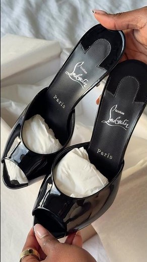 Louboutin Me Dolly #unboxing #louboutin #luxuryshoes #unboxingvideo #shorts #christianlouboutin