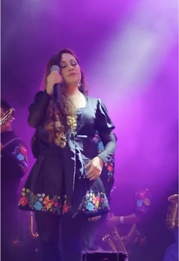 Amaranta: Música y Tendencias para un Buen Martes