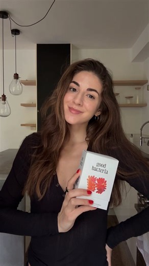 HOPE on Instagram: "you all know I’m *never* going to recommend a health product unless I’ve done my research ok!!! I got to meet with the Founder of @itsgoodbacteria this week and drilled her with questions to confirm the credibility of this 3-in-1 rotating probiotic system before sharing with you. 🫶 I’m actually so obsessed with her story (it started during her postpartum healing journey) and how she took this approach to gut health really understanding that DIVERSITY is key. so instead of bl