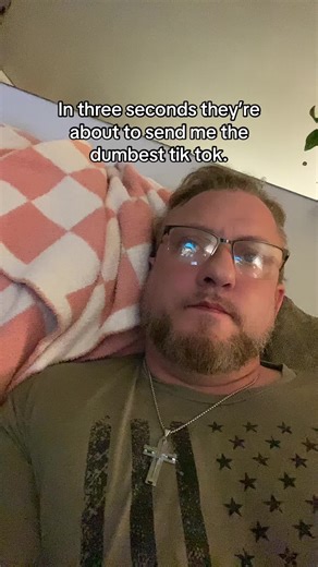 Recovery radio 1 (@recovery_radio_1)’s videos with Laughing Hard - Tik Tok