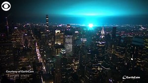 6.4K views · 55 reactions | WATCH: No, this isn't a sci-fi movie... power company Con Edison said an “electrical arc flash” at a substation in Queens caused the NYC sky to turn bright blue on Thursday night. EarthCam cameras caught the amazing sight. | KNOE 8 News | Facebook