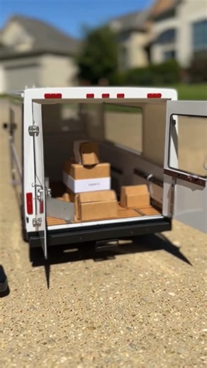 Heavy RC Courier Delivery Van Unboxing & Cargo Load Test | Logistics Transport Toy