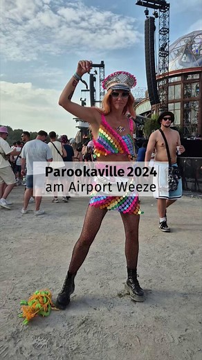 7K views · 29 reactions | Weder Hitze noch Regen bremsen die Party beim Parookaville-Festival in Weeze aus!  | WAZ | Facebook