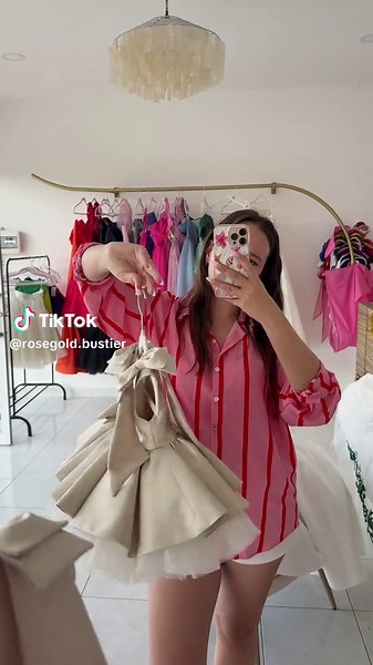 Vestidito para bebé 1 año Modelo “Julietita” Pídelo en nuestra página de ig Hacemos envíos a toda la República mexicana #vestidodebebe #bebe #vestidodeniña #primercumpleaños #bebeniña