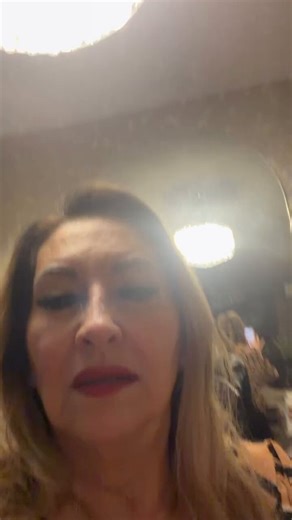 De seguro las loquitas y loquitos ya andan sacan sus conjeturas todas esquizofrenicas jajaja cuando se den cuenta jajaja jajaja está semana va a estar Deli jajaja Elaine no es ni el 1% de tipo de mujer que le gusta a Aldo jajaja 😂