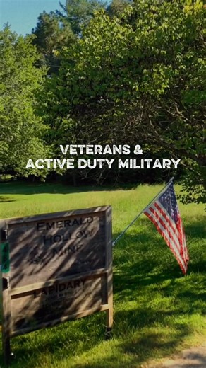 🇺🇸 Honoring Our Heroes at Emerald Hollow Mine 🇺🇸 November 10th–16th To all veterans and active duty military — this week is for YOU. Enjoy FREE admission all week long at America’s only mine open to the public for prospecting. Come spend the day diggin’, creekin’ and sluicin’ your way through Hiddenite’s famous gem-rich terrain. Whether you uncover emeralds, quartz, garnet or that once-in-a-lifetime find, we hope your day is filled with adventure and appreciation. ❤️💎 📍 484 Emerald Hollow 