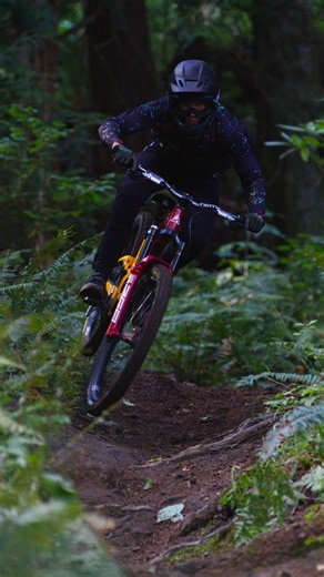 RockShox on Instagram: "Reverb AXS delivers smooth control and reliability for every rider, whether you're running a 100mm or 250mm drop. Its fully wireless design cuts the clutter and integrates seamlessly into the SRAM AXS ecosystem—no cables, no guesswork, no extra setup. Reverb AXS installs in minutes, delivering crisp, instant performance that feels second nature on every ride. Right now, you can get that effortless drop for 20% off at Shop.SRAM (continental US only). Hit the link in our bi