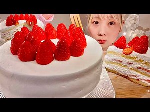 ASMR Strawberry Shortcake【Mukbang/ Eating Sounds】【English subtitles】