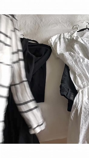 11K views · 241 reactions | How To Keep Your Closet Organized and Decluttered ✨ Link in first comment #closetorganization #closetcleanout #closetcleanoutchallenge #decluttering #decluttering101 #homedecorinspo #homedecorating | Vintage Hip Decor | Facebook