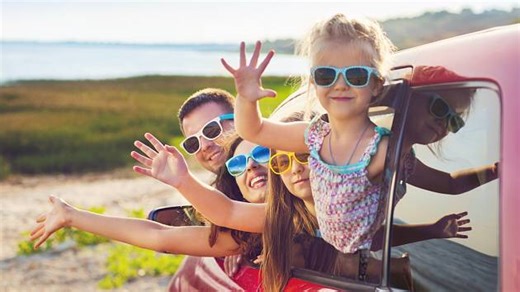 KVÍZ: Poznejte značku auta. Na 100 procent to dají jen skuteční králové silnic