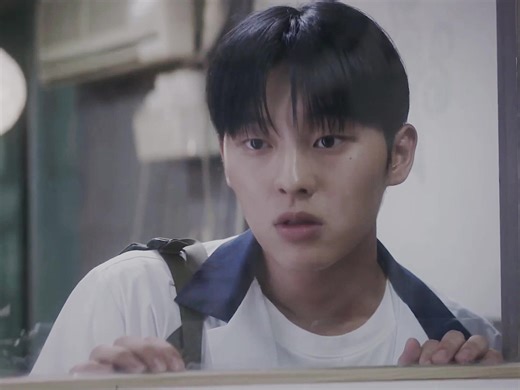 Exploring K-Drama Views and Love Themes