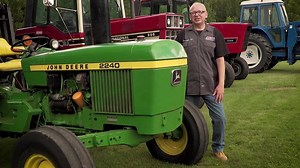 Here at AMSOIL, we are a company of enthusiasts. Hear from Darryn on why he’s into tractors. | AMSOIL INC.