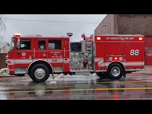 LAFD Engine 88 and Rescue 88 Responding