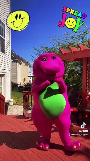 Barney the Dinosaur Sing-Along for Childhood Happiness