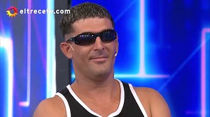 263K views · 2.8K reactions | Dijo que se parecía a Lombardo, el personaje de Rodrigo de la Serna en El Puntero, y se anotó en los parecidos de #BienvenidosABordo. #lovieneltrece | eltrece | Facebook