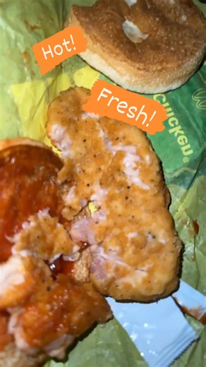 The McDonald's on Freedom Drive's got the freshest chicken in town! - 📌 Springfield | 217 Problems