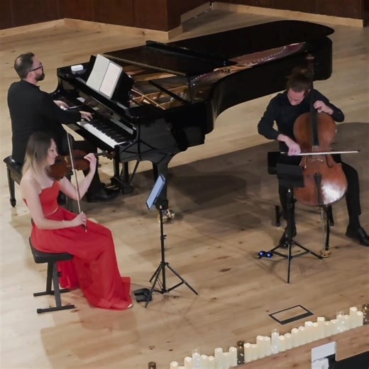 A. Piazzolla The four seasons of Buenos Aires Spring (excerpt)