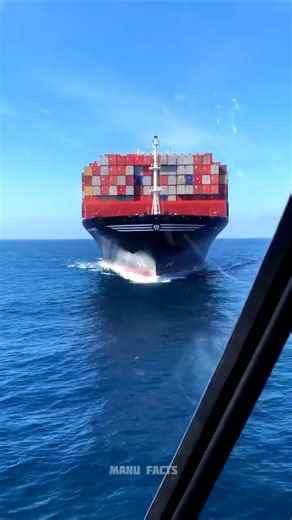 How a 10-Ton Anchor Stops a 200,000-Ton Ship | Ship Anchor Explained | #shorts #facts