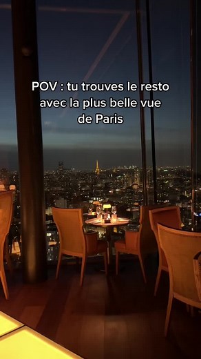 Tag la personne avec qui tu veux découvrir ce resto 😍 Big coup de cœur pour cette vue juste WoW🤩 📍Direction le restaurant de l’hotel Too dans le 13ème ! #tiktokfood #foodtiktok #adressesparis #sortiraparis #paris13 #bonnesadresses #view #vueparis #vue #vuesurparis