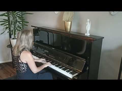 J.S. Bach English Suite No 2 in A- minor BWV 807, Bourrée I classical pianist Izabela Seweryn