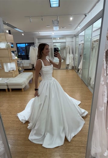 Wedding Dress Try-On: My Top Picks for the Big Day