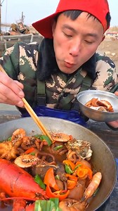 379K views · 10K reactions | 901. Chinese eating and show chinese seafood #reelsfbviral #reelfacebook #reelsfb #reelsofinstagram #reelsviralシ #reelsinstagram #reelsvideo #eatingshow #cookingvideo #seafood #reels #ASMR #eat #shorts | Eatting Seafood | Facebook