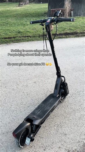 Debunking E-Scooter Speed Myths: The G2 vs. G3 Max