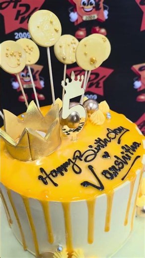 mango flavors birthday cakes #cake #youtubeshort #cakedecorating #birthdaycake #viralvideo #growth