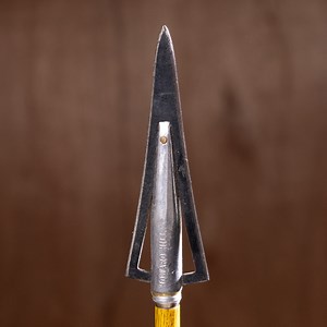 4.6K views · 80 reactions | Throwback Thursday Broadheads. This week's throwback showcases the Howard Hill broadhead from 1958. #VintageBroadheadThursday #vintagearchery #traditionalarchery #longbow #tradarchery #archerylife #broadheads #archery #stickbow #archerygear #bowandarrow #archeryadventures #archeryequipment #traditionalarcheryequipment #primitivearchery #outdoorsports #archeryworld #throwbackbroadhead | 3Rivers Archery | Facebook